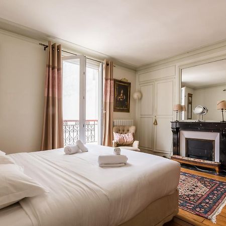 Veeve - Charming Mirabeau Apartment Париж Екстериор снимка