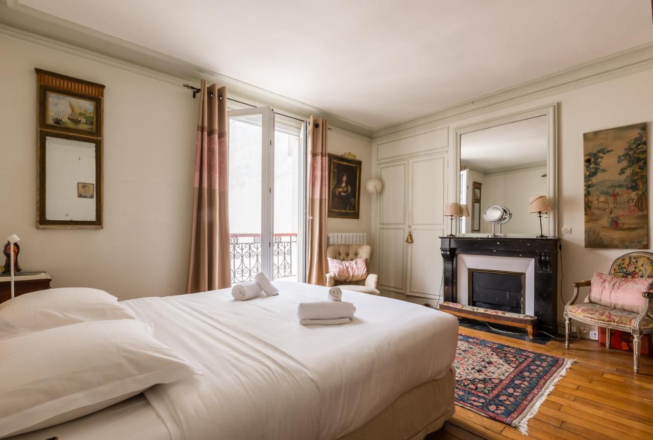 Veeve - Charming Mirabeau Apartment Париж Екстериор снимка